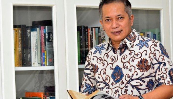 Ferry Dorong Koperasi Desa Jadi Alternatif Pinjol dan Rentenir
