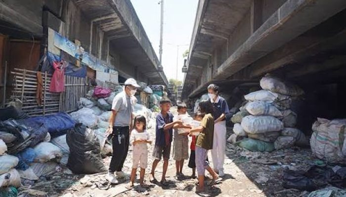 Warga Kolong Tol Jakarta Baru Tahu Tak Tercatat Desil, Tak Pernah Dapat Bansos Apapun
