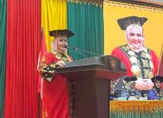 Wisuda 310 Lulusan UUI, Marniati: Wisuda Bukan Akhir, tapi Awal Menjawab Tantangan Kehidupan