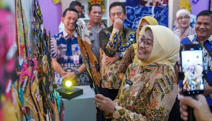 Batik Nusantara: Merawat Warisan Budaya, Membuka Jalan Kemandirian Ekonomi
