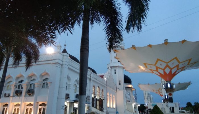 Keutamaan dan Hikmah Shalat Berjamaah, Bukan Sekadar Ibadah tetapi Jalan Memperkuat Persaudaraan