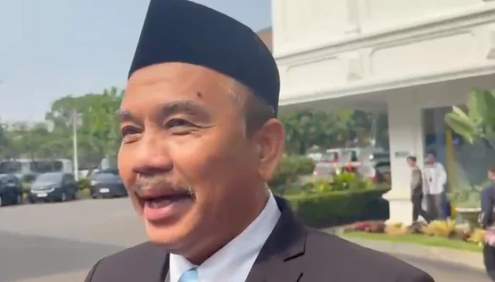 Prabowo Lantik Syahganda Nainggolan Jadi Kepala Bakom Gantikan Qodari