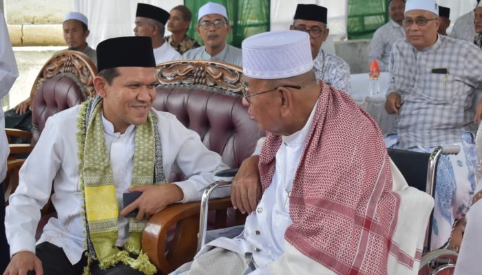 Wagub Aceh Dek Fadh Hadiri Haul ke-38 Abu Tanoh Mirah di Bireuen