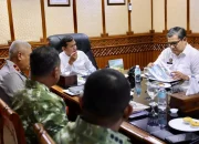 rapat tindak lanjut hasil rakor penanganan dan pengelolaan daerah aliran sungai yang berlangsung secara virtual, di Ruang Rapat Wakil Gubernur Aceh, Jumat (2/10/2026).. Foto : Humas Pemerintah Aceh