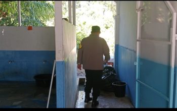 Pelaksanaan Program Makan Bergizi Gratis (MBG) di Kecamatan Setia Bakti, Kabupaten Aceh Jaya, mendapat pemantauan dari kepolisian. Personel Polsek Setia Bakti menyambangi dapur Satuan Pelayanan Pemenuhan Gizi (SPPG) untuk memastikan proses penyediaan makanan berjalan aman dan sesuai ketentuan.
