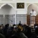 Khatib Lupa Duduk di Antara Dua Khutbah, Wajibkah Shalat Jumat Diulang?